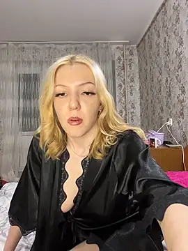 AlexandraXKitty online show from February 2026 07:43:01 PM