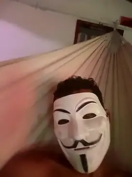 Crisjo29 online show from March 2026 07:20:02 PM