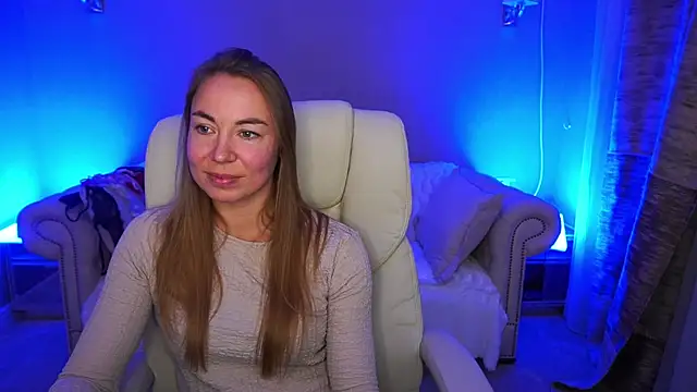 VixenMuse online show from November 2025 09:03:01 PM