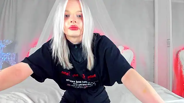Snapshot of AlessaKiss chatting on June 2026 12:48:02 AM AlessaKiss online show from June 2026 12:48:02 AM