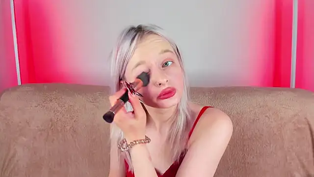 Snapshot of AlessaKiss chatting on June 2026 01:25:02 AM AlessaKiss online show from June 2026 01:25:02 AM