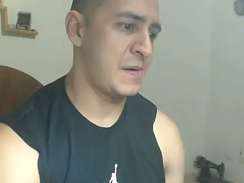 DarkTheKing online show from November 2025 05:29:01 AM