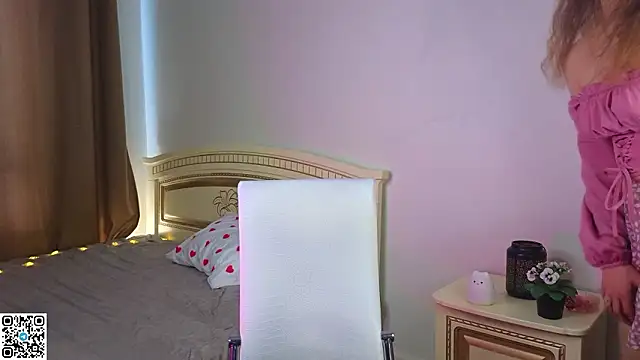 FoxFever online show from March 2026 05:13:02 AM