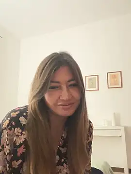 Snapshot of gabriellacali chatting on October 2025 12:50:02 PM gabriellacali online show from October 2025 12:50:02 PM