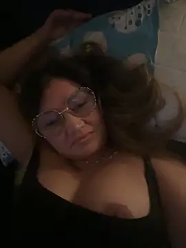 Snapshot of gabriellacali chatting on April 2026 11:54:02 AM gabriellacali online show from April 2026 11:54:02 AM