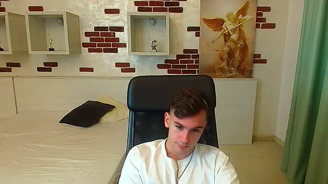 BradyFlint online show from November 2025 05:55:01 AM