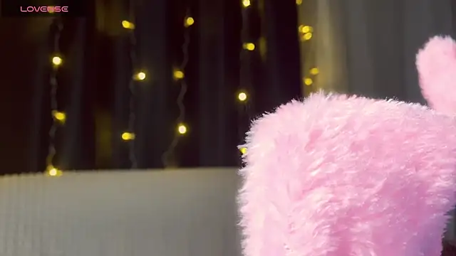 Veksal1a online show from November 2025 04:42:02 PM