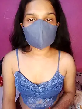 Lovely Queennn online show from October 2025 03:24:01 PM