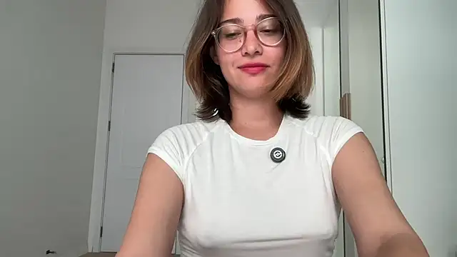 WillHannah online show from August 2026 04:23:02 AM