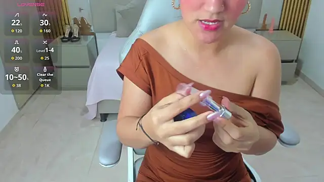 Aziz daud online show from April 2026 12:34:02 PM