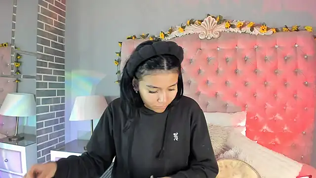 Snapshot of TanyaBello chatting on May 2026 04:53:02 AM TanyaBello online show from May 2026 04:53:02 AM