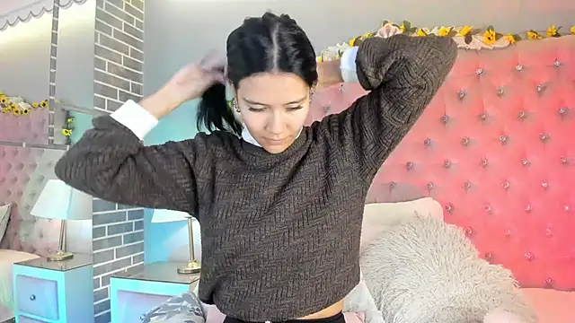 Snapshot of TanyaBello chatting on May 2026 04:21:01 AM TanyaBello online show from May 2026 04:21:01 AM
