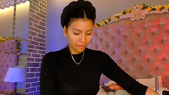 Snapshot of TanyaBello chatting on May 2026 04:41:01 AM TanyaBello online show from May 2026 04:41:01 AM