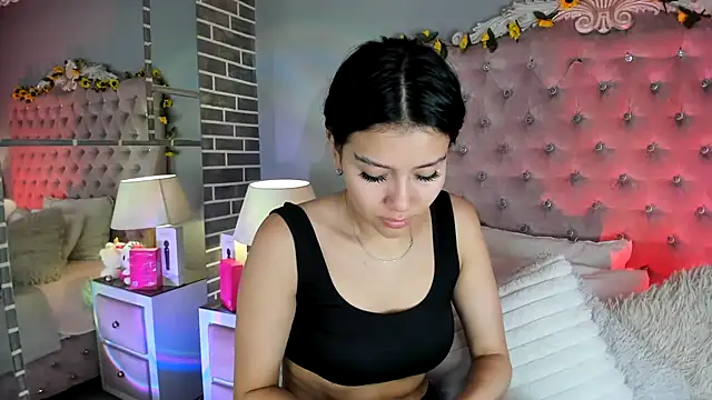 TanyaBello online show from July 2026 04:07:01 AM