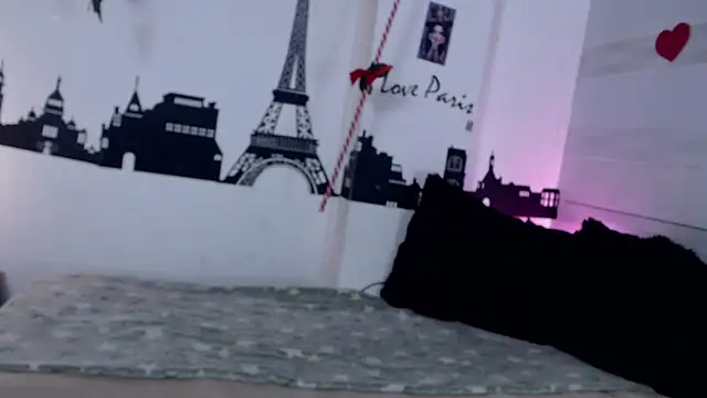 petite coral online show from April 2026 02:58:01 AM