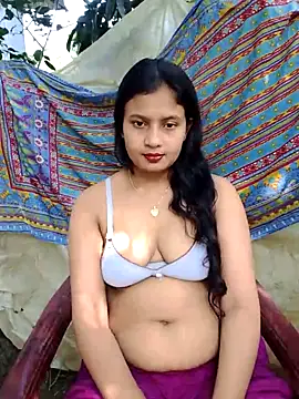 Snapshot of sexylive1100 chatting on November 2025 04:33:02 AM sexylive1100 online show from November 2025 04:33:02 AM