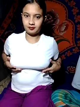 Snapshot of sexylive1100 chatting on November 2025 02:49:01 PM sexylive1100 online show from November 2025 02:49:01 PM