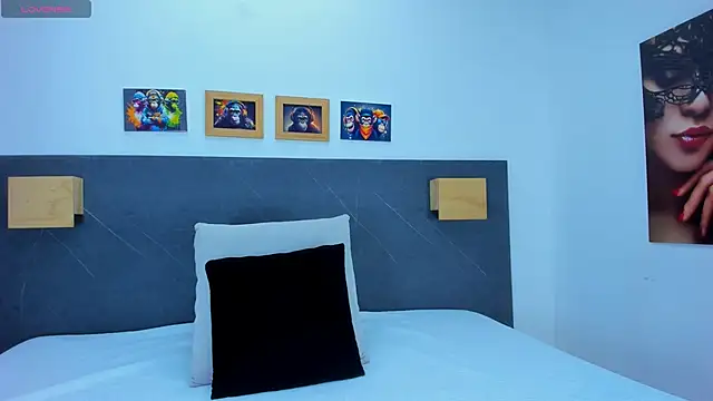 iamdoll online show from April 2026 07:50:02 PM