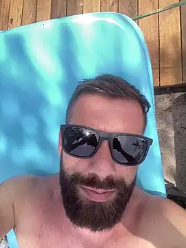 Snapshot of SuzyBaby1 chatting on November 2025 03:16:01 PM SuzyBaby1 online show from November 2025 03:16:01 PM