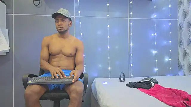 Stevenbrand online show from November 2025 08:12:01 PM