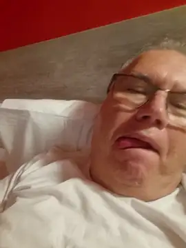 Scorpions2025 online show from November 2025 01:05:02 AM