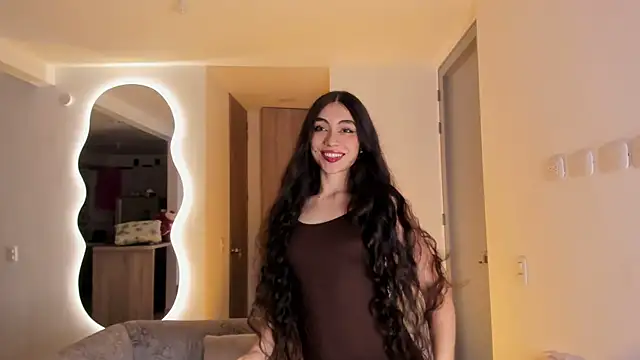 BritanyLnx online show from June 2026 03:47:02 AM