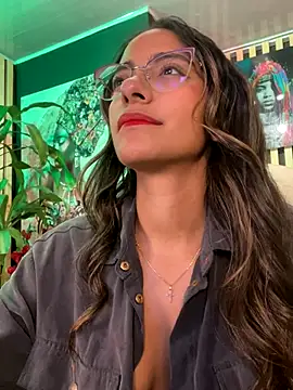 elegant  rouse online show from November 2025 10:14:01 PM