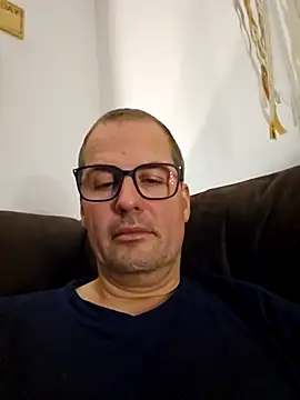 GermanMadMatt online show from October 2025 05:43:02 AM