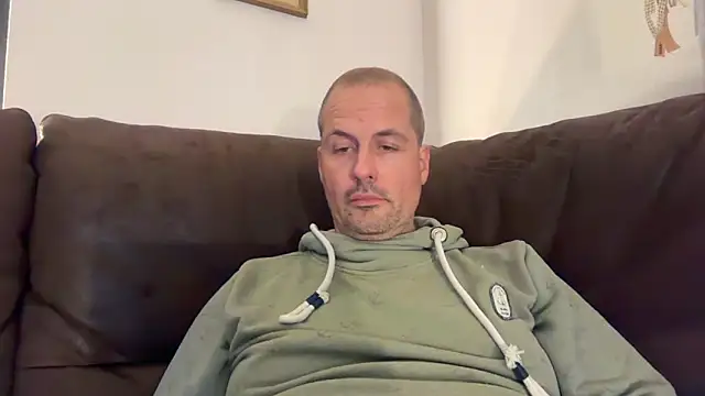GermanMadMatt online show from October 2025 05:24:01 PM