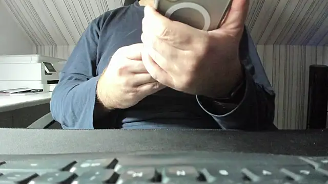 GermanMadMatt online show from October 2025 05:30:02 AM