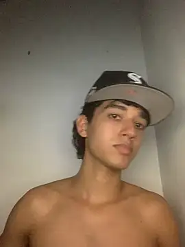 Alex king17 online show from April 2026 10:12:02 PM