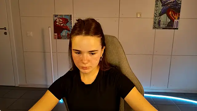 May Bloom online show from October 2025 05:30:01 AM