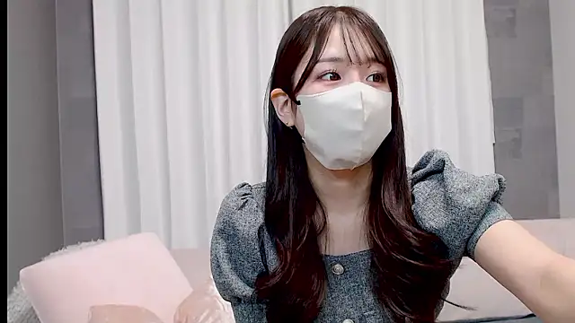 LOVE MIREI LOVE online show from May 2026 11:04:01 AM
