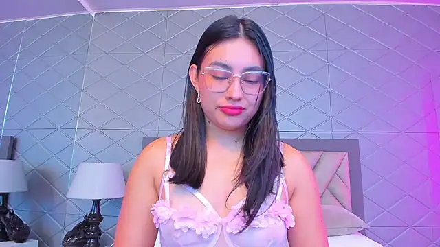 ViolettRouse online show from March 2026 02:44:01 PM