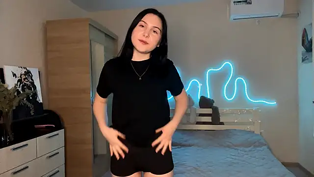 MyraLitterers online show from April 2026 04:15:02 PM