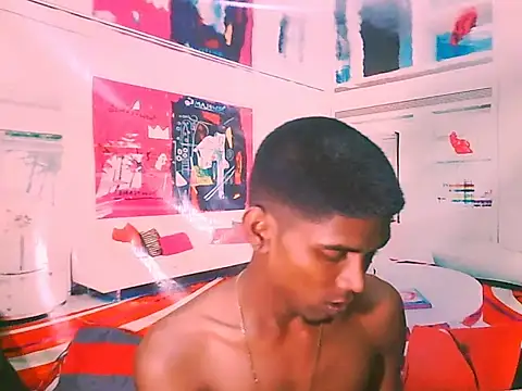 IndianThuggin online show from November 2025 06:02:02 AM