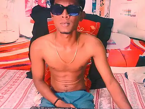 IndianThuggin online show from December 2025 05:35:02 AM