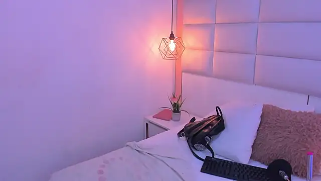 Sofia clk online show from January 2026 03:01:01 AM