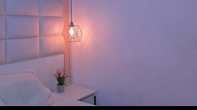 Sofia clk online show from April 2026 03:29:01 AM