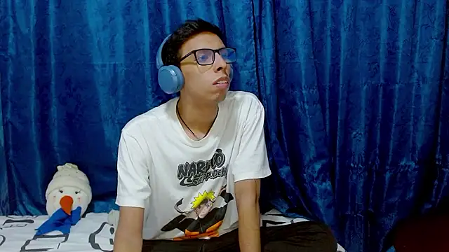 DavTwink3100 online show from January 2026 01:42:01 AM