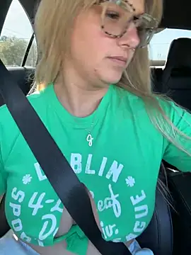 jvixen92 online show from March 2026 08:12:01 PM