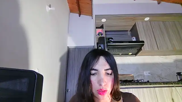 Snapshot of valeriahornier chatting on June 2026 02:53:01 AM valeriahornier online show from June 2026 02:53:01 AM