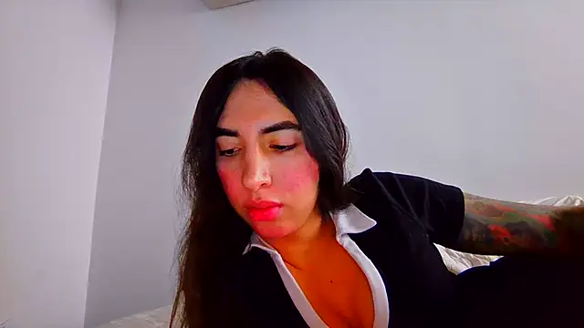 valeriahornier online show from July 2026 08:05:01 PM