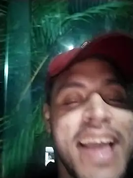 Casal em chamas online show from November 2025 04:07:01 AM