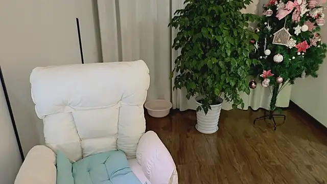 Onecutelittle online show from March 2026 12:33:01 PM