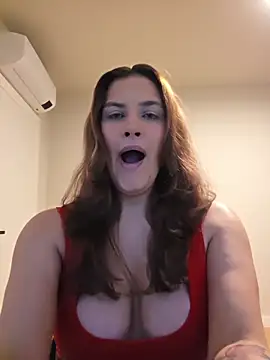 MiaRides19 online show from June 2026 05:37:01 PM