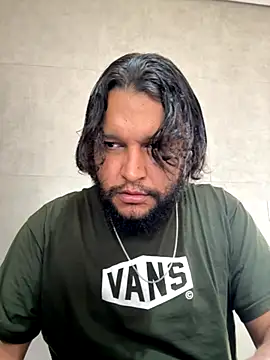 Snapshot of LoboCachorro chatting on October 2025 01:12:01 PM LoboCachorro online show from October 2025 01:12:01 PM