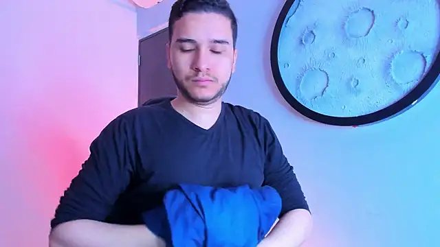 mike 257 online show from December 2025 12:02:02 PM