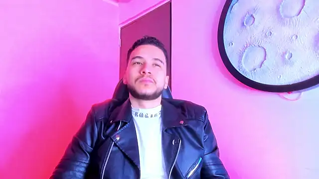 mike 257 online show from March 2026 11:32:01 AM