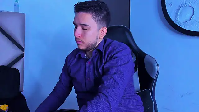 mike 257 online show from April 2026 12:10:01 PM